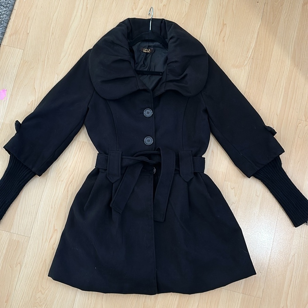 Black wool jacket. Fitted. Tie belt waist. Button up.